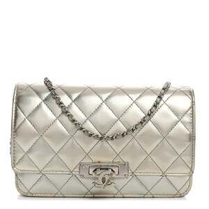 Chanel Patent Quilted Golden Class #224055C10B